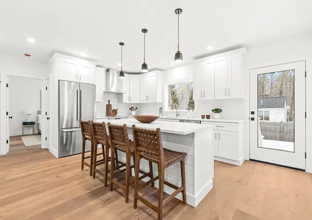 Photo 2 of Sale Pending at 6 Intervale Rd, Wellesley Hills, MA 02481 | MLS# 73573935 | Listing updated on 2026-10-13