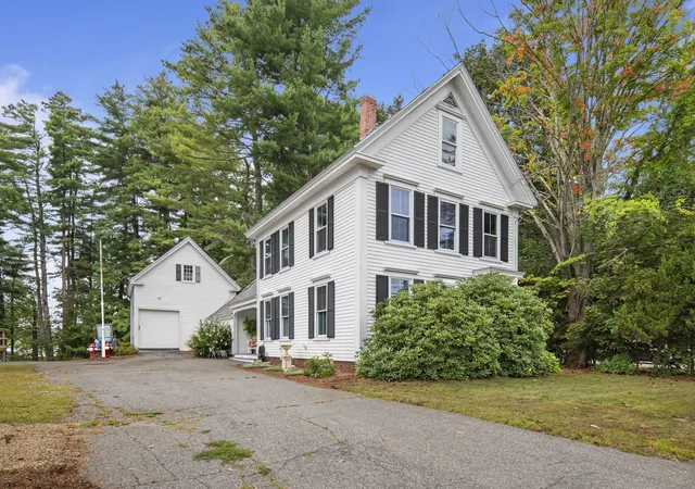 Photo 4 of Single family home for sale at 14 Church St, Kingston, NH 03848 | MLS# 73573280 | Listing updated on 2026-09-15