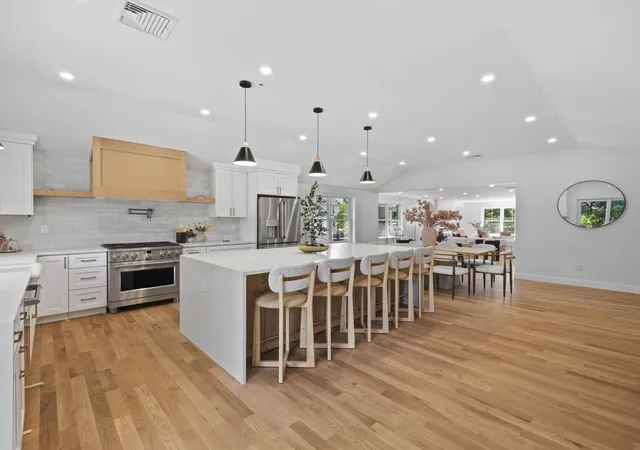 Photo 3 of Single family home for sale at 175 West St, Reading, MA 01867 | MLS# 73572535 | Listing updated on 2026-09-14