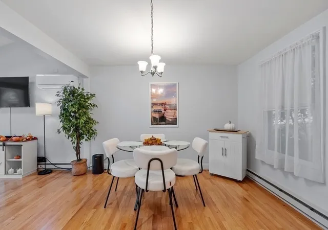 Listing Photo 5 - Condo for sale in building located at 273 Washington St, Gloucester, MA 02143 - Unit #2