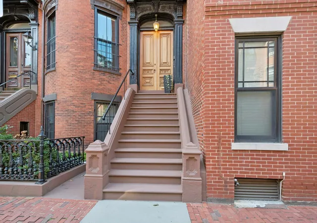 Photo 1 of Sale Pending at 130 Pembroke St #2, Boston, MA 02118 | MLS# 73579456 | Listing updated on 2026-10-08