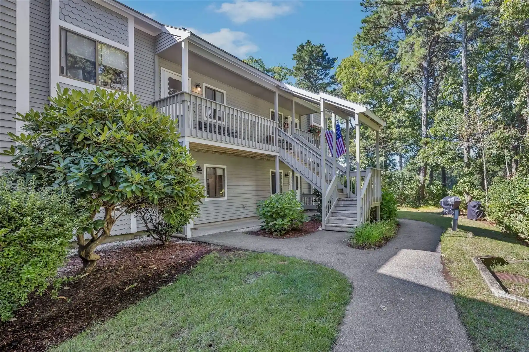 Listing Photo 2 - Condo for sale in 104 Eaton Ln located at 104 Eaton Ln, Brewster, MA 02631 - Unit #104