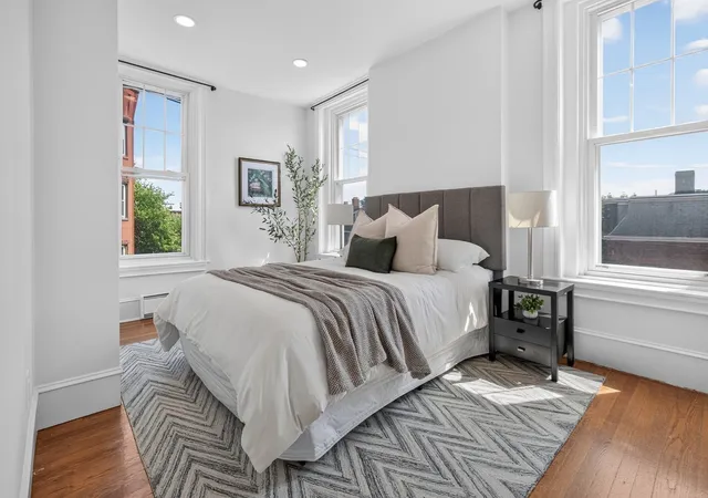 Listing Photo 5 - Condo for sale in building located at 44 Beacon St, Chelsea, MA 02150 - Unit #4
