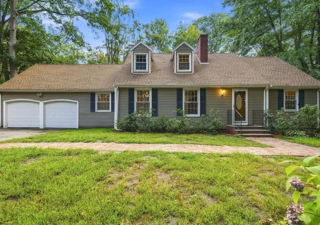 Photo 2 of Single family home for sale at 23 Bradford St, North Andover, MA 01845 | MLS# 73572641 | Listing updated on 2026-09-11
