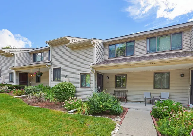 Photo 1 of Condo for sale at 129 Highwood Dr #129, Franklin, MA 02038 | MLS# 73570368 | Listing updated on 2026-09-05