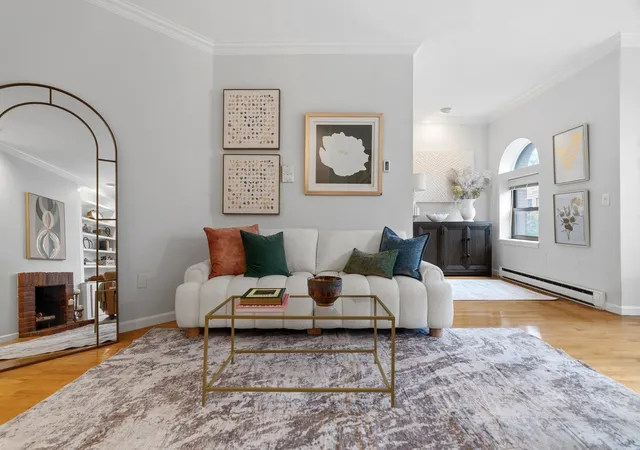 Photo 3 of Sale Pending at 249 W Newton St #7, Boston, MA 02116 | MLS# 73585370 | Listing updated on 2026-10-21