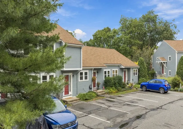 Photo 1 of Condo for sale at 52 Pickman Rd #3B, Salem, MA 01970 | MLS# 73584654 | Listing updated on 2026-10-10