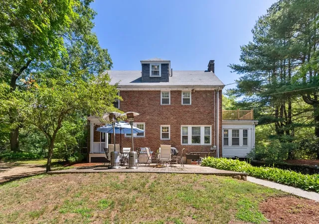 Photo 3 of Single family home for sale at 114 S Border Rd, Medford, MA 02155 | MLS# 73574308 | Listing updated on 2026-09-13