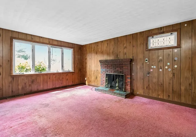 Photo 4 of Single family home for sale at 21 Horan Way, Stoughton, MA 02072 | MLS# 73575736 | Listing updated on 2026-09-14