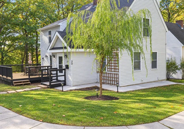 Photo 1 of Single family home for sale at 32 Heroult Rd, Worcester, MA 01606 | MLS# 73589353 | Listing updated on 2026-10-15