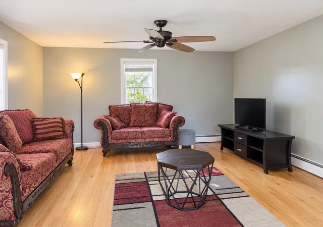 Photo 2 of Single family home for sale at 32 Heroult Rd, Worcester, MA 01606 | MLS# 73589353 | Listing updated on 2026-10-15