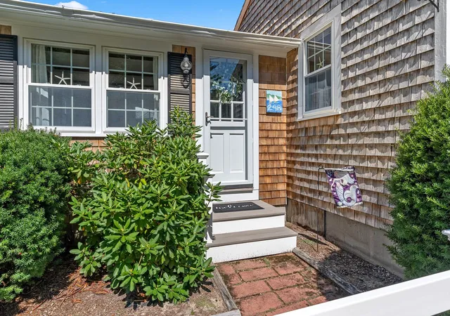 Photo 3 of Single family home for sale at 248 Poponessett Rd, Cotuit, MA 02635 | MLS# 73578018 | Listing updated on 2026-10-23