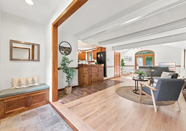 Photo 3 of Sale Pending at 5 Regis Rd, Andover, MA 01810 | MLS# 73573756 | Listing updated on 2026-09-30