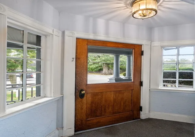 Photo 4 of House for sale at 249 Crafts St, Newtonville, MA 02460 | MLS# 73575051 | Listing updated on 2026-09-14
