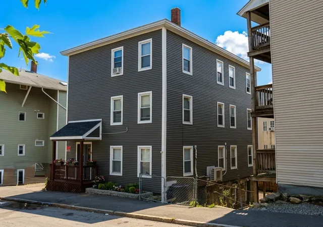 Multi family home for sale at 6 Berkeley St, Worcester, MA 01605 | MLS# 73586292
