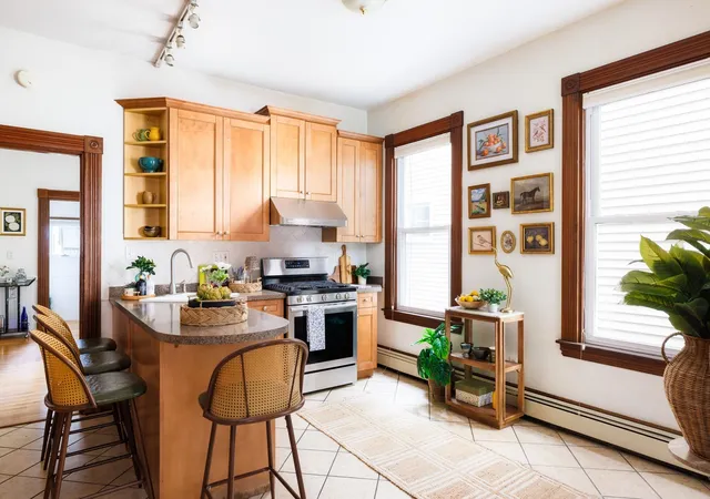 Listing Photo 5 - Condo for sale in building located at 407 Washington St, Cambridge, MA 02124 - Unit #407