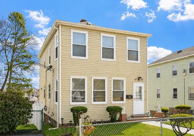 Photo 4 of Single family home for sale at 12 Dane St, Peabody, MA 01960 | MLS# 73589525 | Listing updated on 2026-10-16