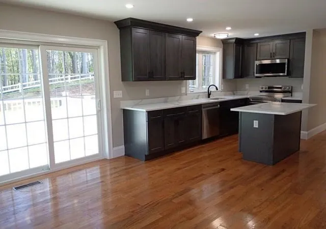 Photo 3 of Single family home for sale at 32 Kingsbury Rd, Spencer, MA 01562 | MLS# 73574332 | Listing updated on 2026-09-13