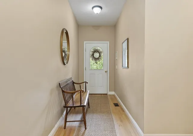 Photo 3 of Single family home for sale at 6 Pheasant Hl Ln, Sterling, MA 01564 | MLS# 73570491 | Listing updated on 2026-10-16