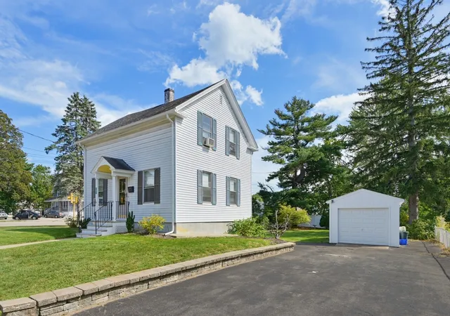 Photo 2 of Single family home for sale at 101 Fisher St, North Attleboro, MA 02760 | MLS# 73575677 | Listing updated on 2026-09-14