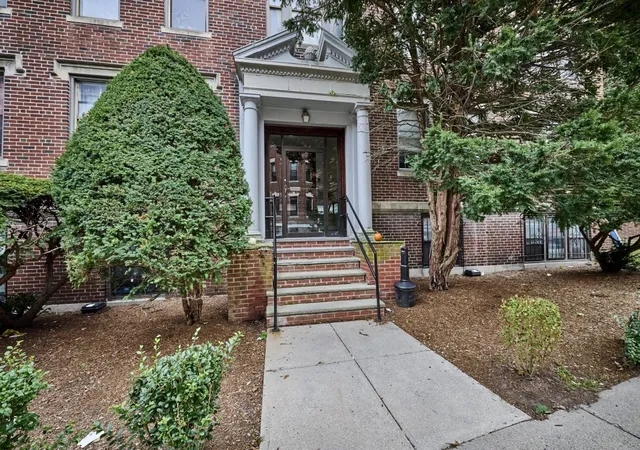 Photo 2 of Condo for sale at 7 Lothian Rd #B, Brighton, MA 02135 | MLS# 73584965 | Listing updated on 2026-10-11