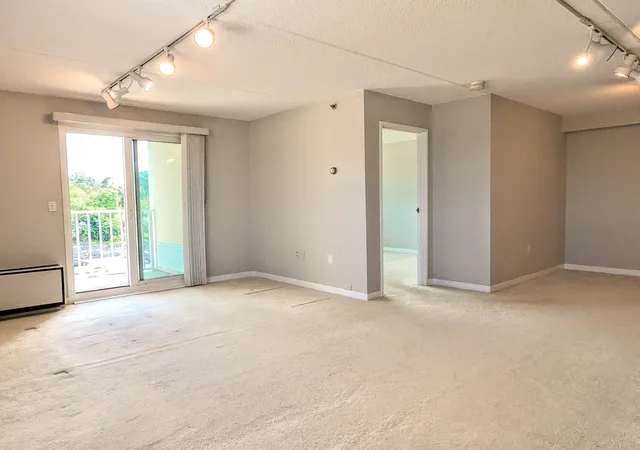 Photo 4 of Condo for sale at 200 Cvs Way #513, Quincy, MA 02169 | MLS# 73571252 | Listing updated on 2026-09-18
