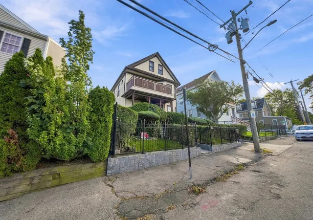 Photo 2 of Multi family home for sale at 24 26 Walnut St, Quincy, MA 02171 | MLS# 73588170 | Listing updated on 2026-10-15