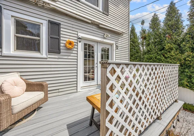 Photo 3 of Sale Pending at 22-r Valley Beach Ave, Hull, MA 02045 | MLS# 73576058 | Listing updated on 2026-09-29