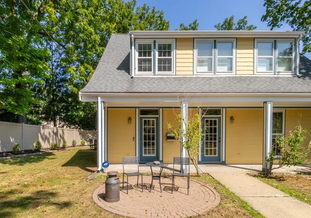 Photo 2 of Condo for sale at 427 Pond St #E, Jamaica Plain, MA 02130 | MLS# 73573745 | Listing updated on 2026-09-11