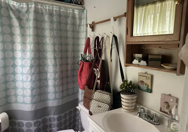 Photo 3 of Single family home for sale at 397 Mechanic St, Leominster, MA 01453 | MLS# 73580852 | Listing updated on 2026-09-26