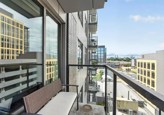 Listing Photo 5 - Condo for sale in building located at 375-a Canal St, Somerville, MA 02145 - Unit #801