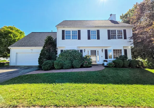 Photo 1 of Condo for sale at 4 Pintail Rd #4, Walpole, MA 02081 | MLS# 73577413 | Listing updated on 2026-10-12