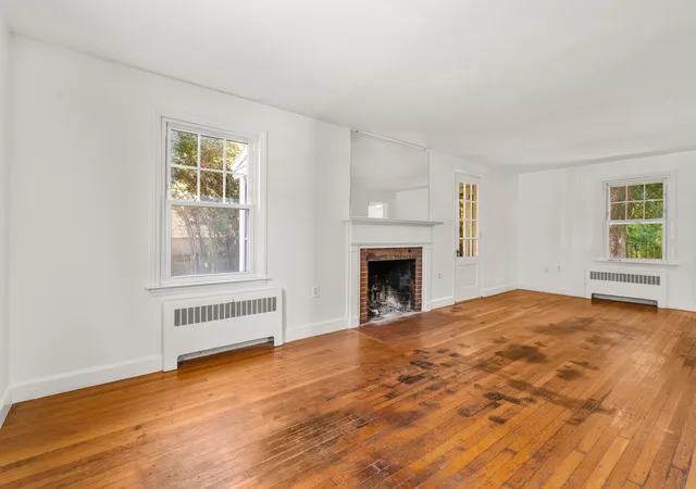 Photo 3 of Sale Pending at 5 Lowell Ave, Holden, MA 01520 | MLS# 73579965 | Listing updated on 2026-10-16