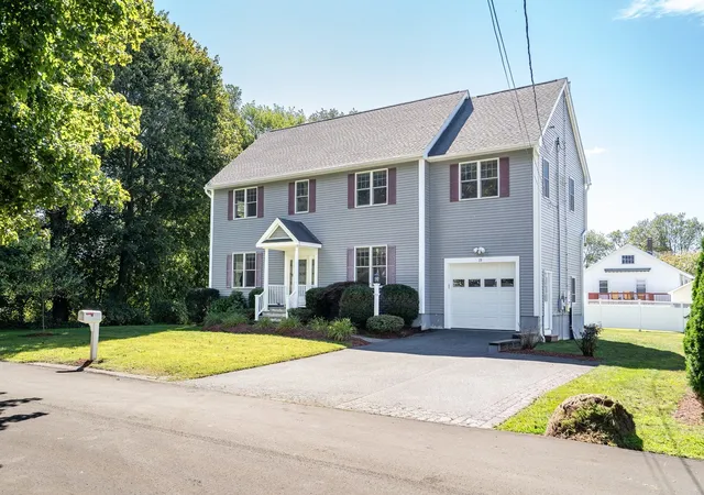 Photo 2 of Single family home for sale at 39 Arcola St, Lexington, MA 02420 | MLS# 73574976 | Listing updated on 2026-09-14