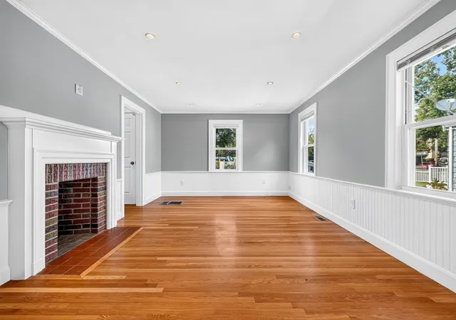 Photo 3 of Single family home for sale at 136 W Squantum St, Quincy, MA 02171 | MLS# 73578888 | Listing updated on 2026-10-11