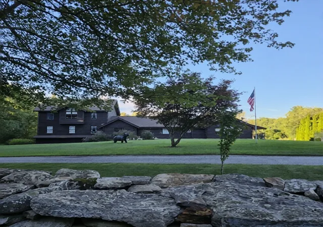 Photo 1 of Single family home for sale at 8 Hillsville Rd, North Brookfield, MA 01535 | MLS# 73576859 | Listing updated on 2026-10-07