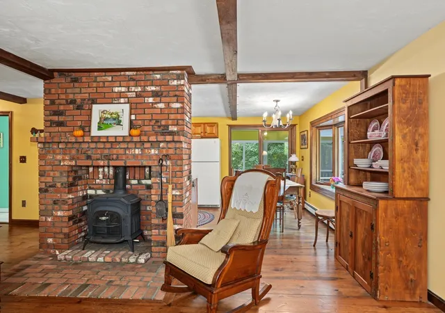 Photo 3 of Single family home for sale at 8 Fales Rd, Plainville, MA 02762 | MLS# 73575897 | Listing updated on 2026-09-15