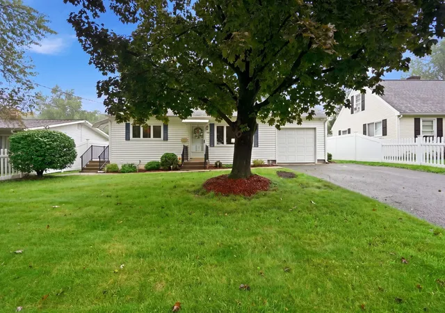 Photo 42 of Sale Pending at 161 Wolcott Ave, West Springfield, MA 01089 | MLS# 73571834 | Listing updated on 2026-10-01
