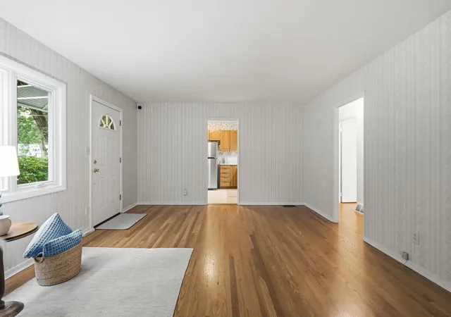 Photo 4 of Sale Pending at 161 Wolcott Ave, West Springfield, MA 01089 | MLS# 73571834 | Listing updated on 2026-10-01