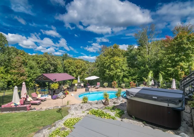 Photo 4 of Single family home for sale at 1527 Southampton Rd, Montgomery, MA 01085 | MLS# 73586045 | Listing updated on 2026-10-16