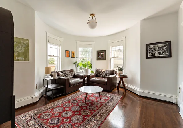 Photo 4 of Condo for sale at 85 Trowbridge St #3, Cambridge, MA 02138 | MLS# 73574562 | Listing updated on 2026-09-10
