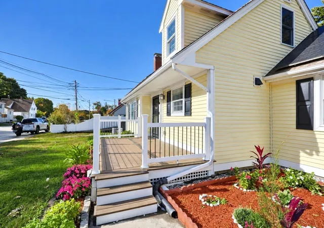 Photo 2 of Single family home for sale at 88 N Main St, Bellingham, MA 02019 | MLS# 73587098 | Listing updated on 2026-10-10