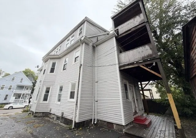 Listing Photo 4 - Condo for sale in building located at 10 Westcott St, Boston, MA 02124 - Unit #3