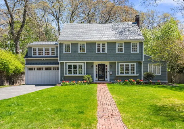 Photo 1 of Sale Pending at 104 Fairbanks Ave, Wellesley Hills, MA 02481 | MLS# 73571045 | Listing updated on 2026-09-03
