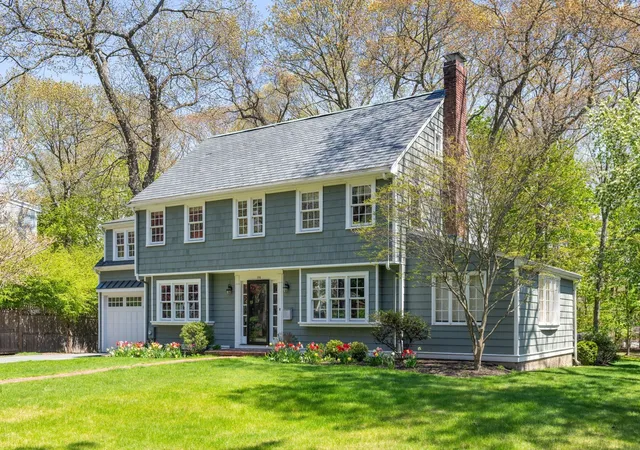 Photo 2 of Sale Pending at 104 Fairbanks Ave, Wellesley Hills, MA 02481 | MLS# 73571045 | Listing updated on 2026-09-03