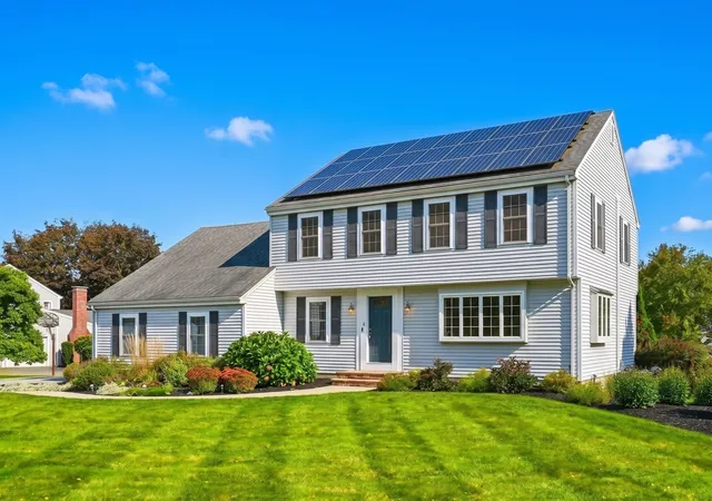 Photo 2 of Single family home for sale at 6 Turner Dr, North Reading, MA 01864 | MLS# 73586142 | Listing updated on 2026-10-13