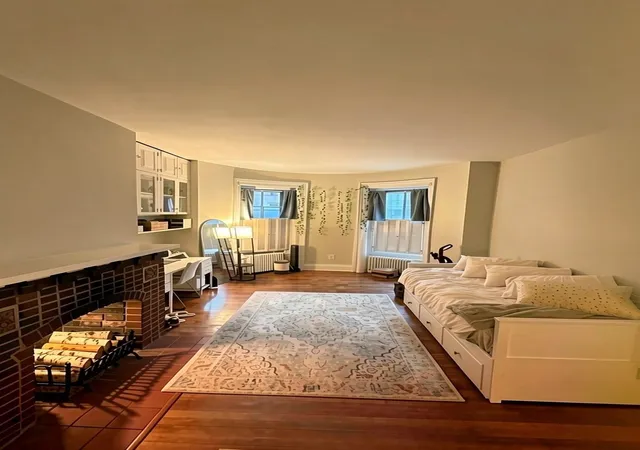 Photo 2 of Condo for sale at 8 Brimmer St #1A, Boston, MA 02108 | MLS# 73583417 | Listing updated on 2026-10-02