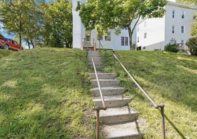 Photo 3 of Sale Pending at 151 Onota St, Pittsfield, MA 01201 | MLS# 73583075 | Listing updated on 2026-10-14