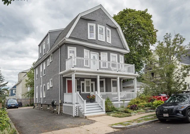Photo 37 of Sale Pending at 11 Varnum St #3, Arlington, MA 02474 | MLS# 73574966 | Listing updated on 2026-10-22