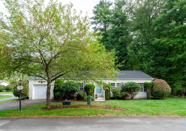 Photo 1 of Single family home for sale at 701 Oak Point Dr, Middleboro, MA 02346 | MLS# 73584922 | Listing updated on 2026-10-23